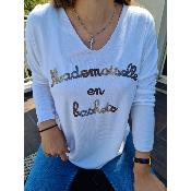 Pull Mademoiselle en baskets blanc