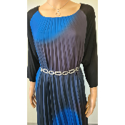 Robe longue accordéon noire et bleu 