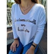 Pull Mademoiselle en baskets blanc