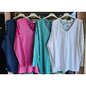 Pull rose, dos en dentelle